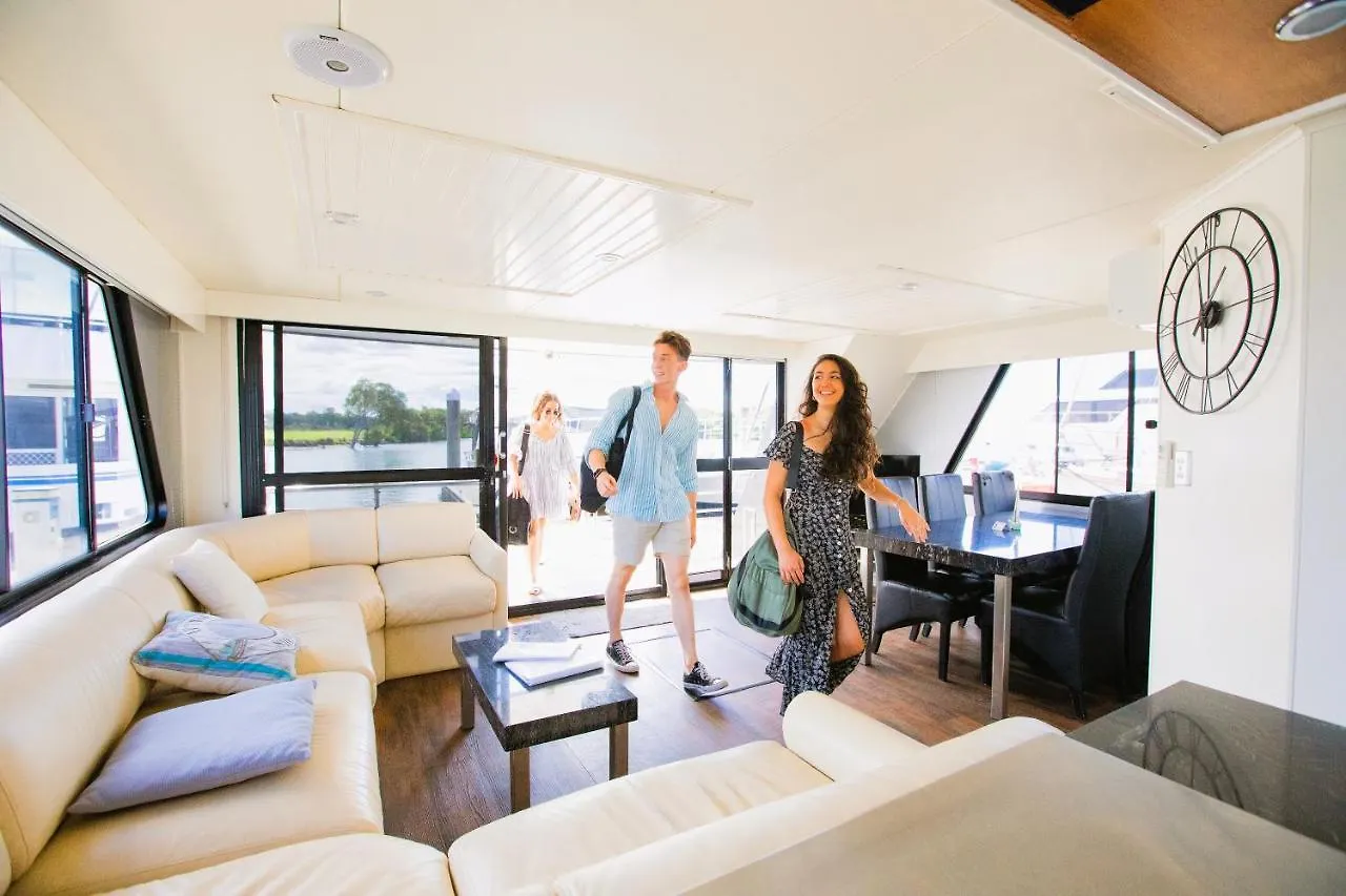 Coomera Houseboats Gold Coast 4*,  Australia