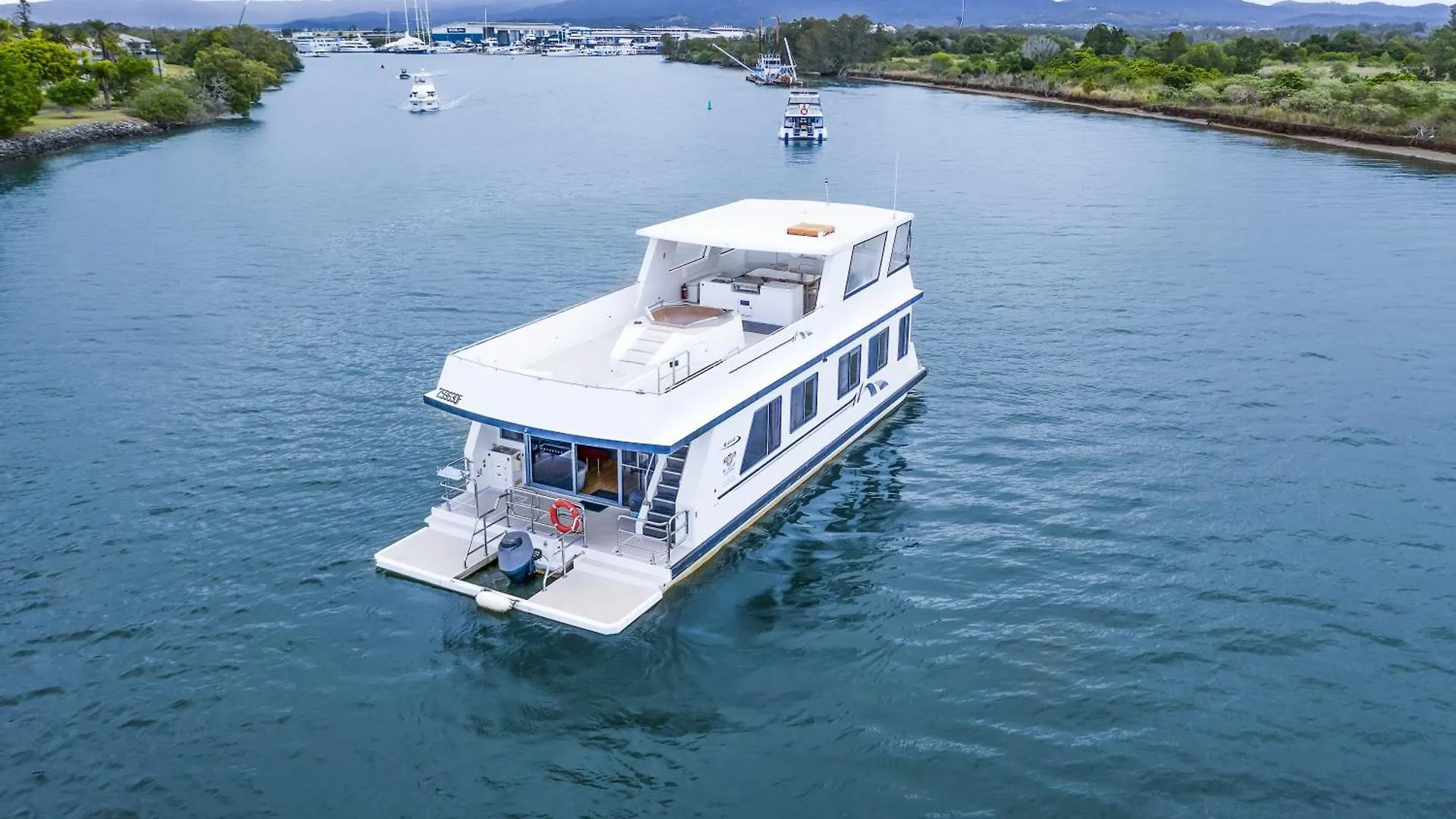 Coomera Houseboats Gold Coast Australia